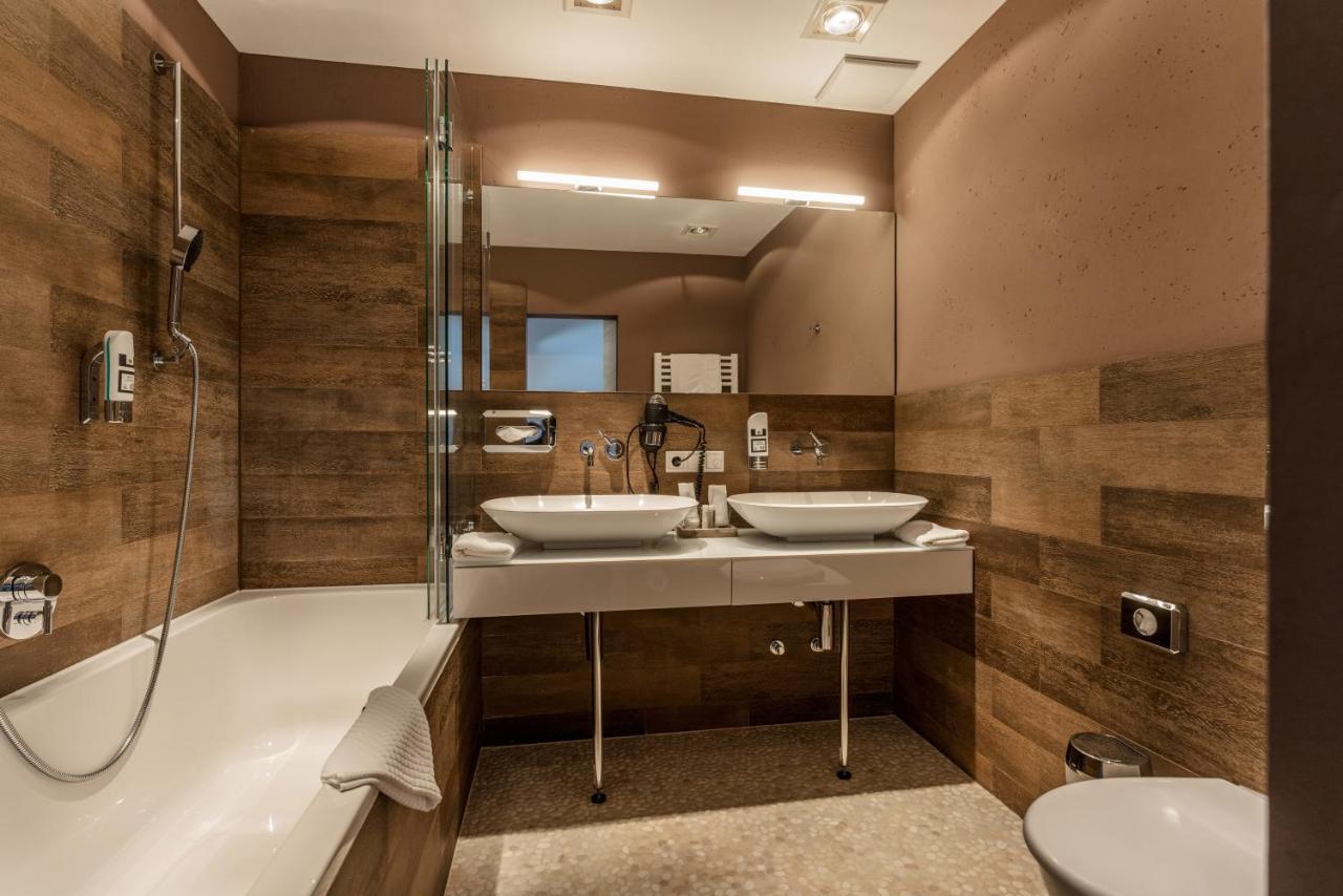 Hotel Villa Lago Garni บาดวิสเซ ภายนอก รูปภาพ